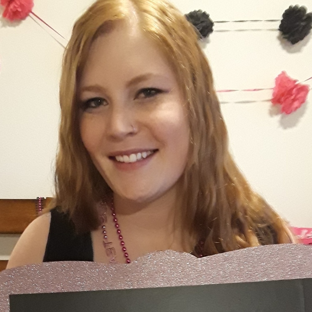 Meet your Posher, Leah